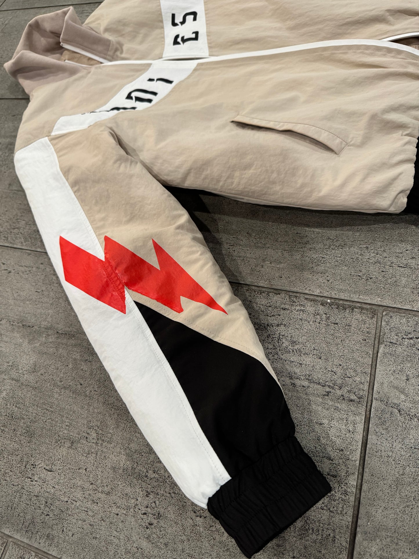 "YANI SEASON I" - WOMEN'S TRACKSUIT SET