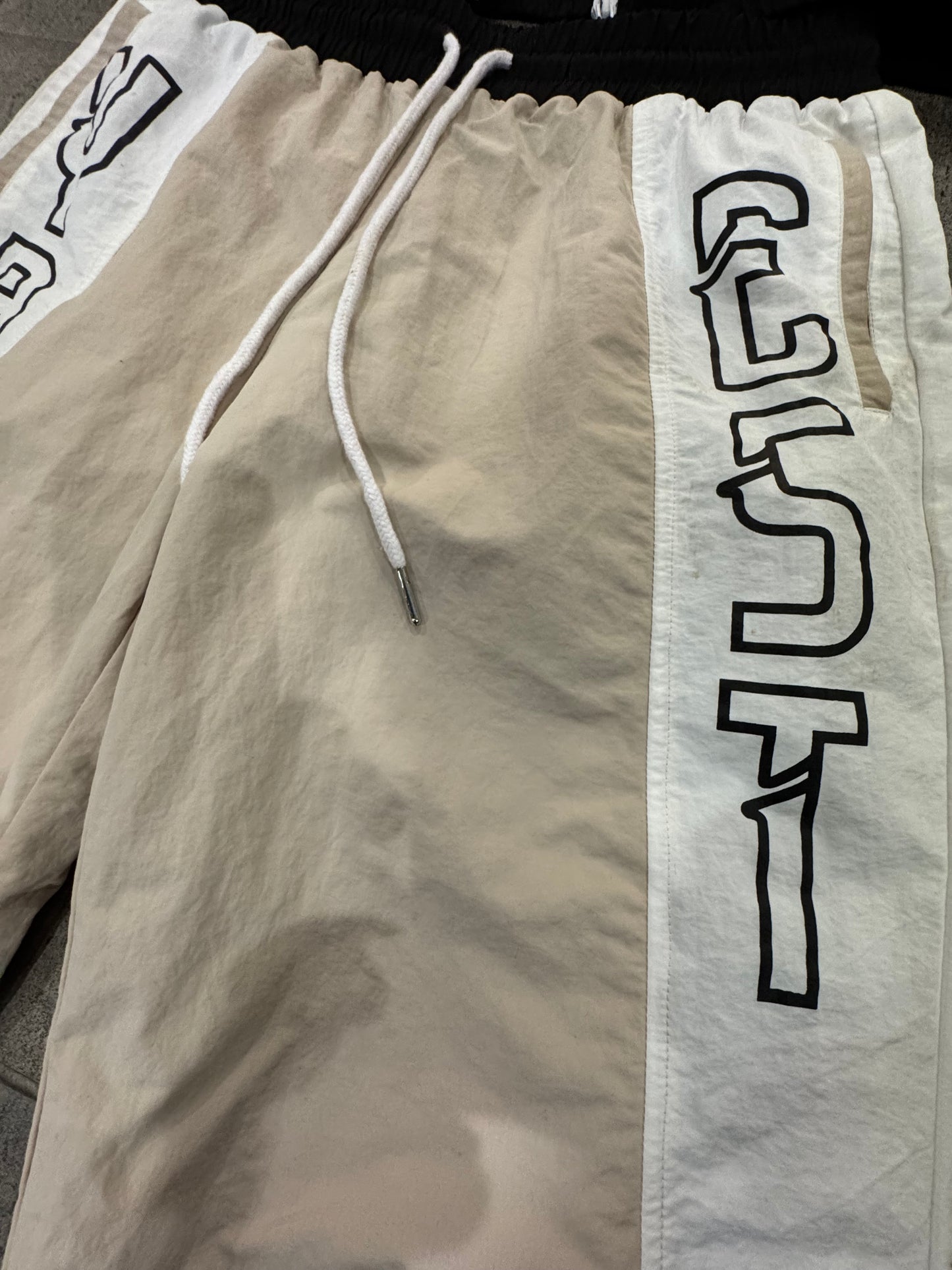 "YANI SEASON I" - WOMEN'S TRACKSUIT SET